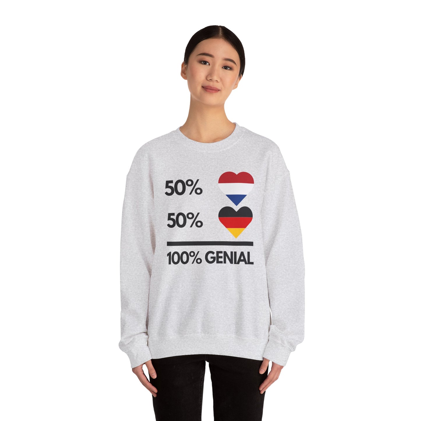 "50 % NL + 50 % DE = 100 % genial!“ Sweatshirt